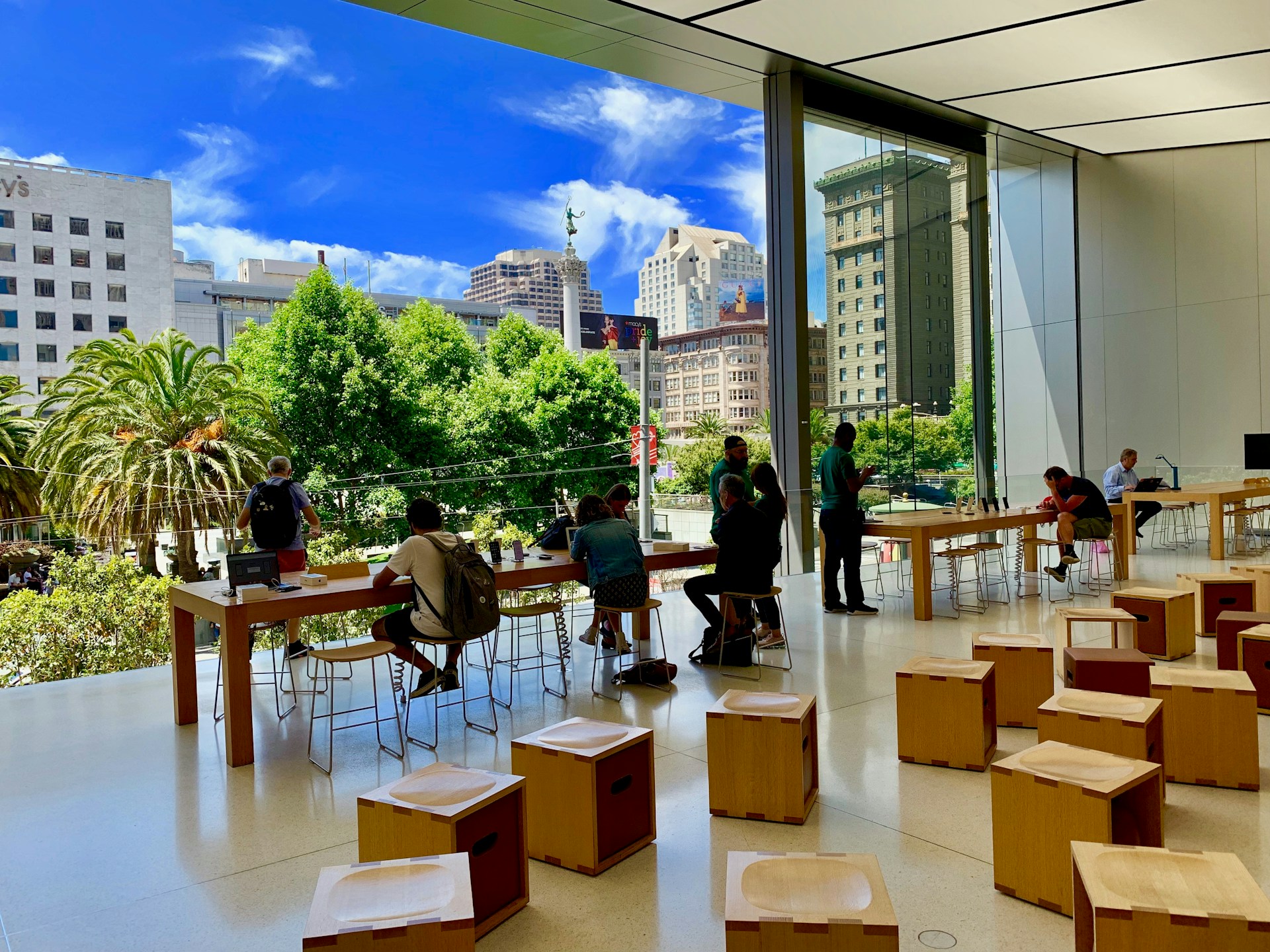 Campus Living Labs